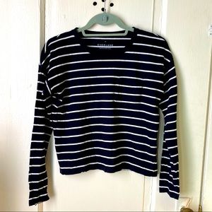 Everlane long sleeve black and white striped shirt